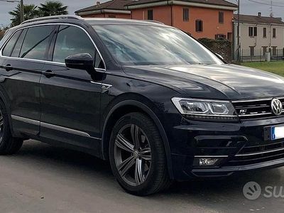 Usata VW Tiguan R-line 116 CV (85 kW) 2019 Nero SUV