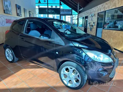 Usata Ford Ka Titanium 75 CV (55 kW) 2010 Nero Utilitaria