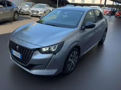 Usata Peugeot 208 Active 101 CV (74 kW) 2023 Grigio Utilitaria