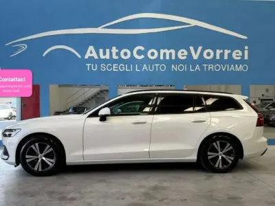 Usata Volvo V60 Business Edition 150 CV (110 kW) 2019 Bianco Station wagon