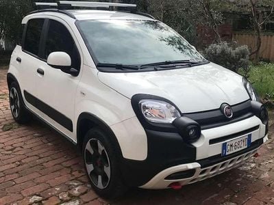 Usado Fiat Panda Cross Cross 69 CV (50 kW) 2023 Blanco Utilitario