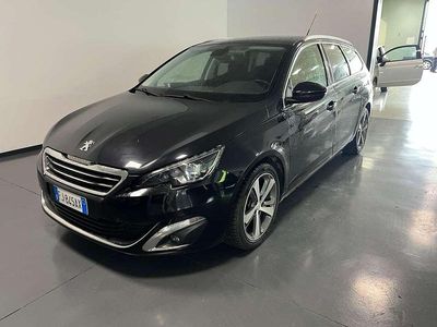 Begagnad Peugeot 308 SW Allure 120 HK (88 kW) 2017 Svart Kombi