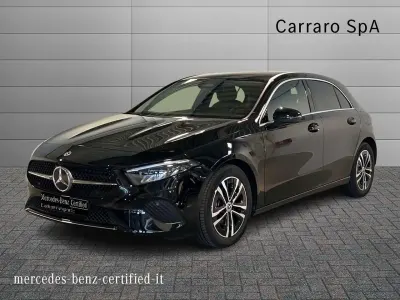 Usata Mercedes A180 Advanced 136 CV (100 kW) 2025 Nero metallizzato Berlina