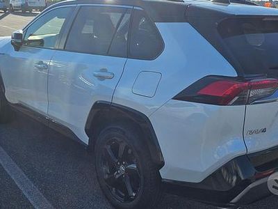 Usata Toyota RAV4 Hybrid Style 178 CV (130 kW) 2019 Bianco SUV