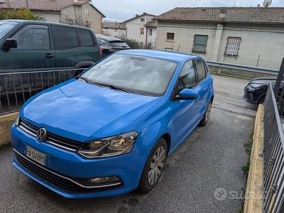 Begagnad VW Polo Comfortline 75 HK (55 kW) 2015 Blå Sedan