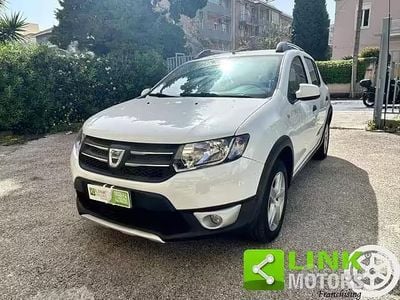 Brugt Dacia Sandero Stepway 90 HK (66 kW) 2016 Hvid Sedan