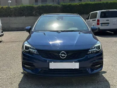 Usata Opel Astra Business Elegance 122 CV (89 kW) 2020 Blu/azzurro Station wagon