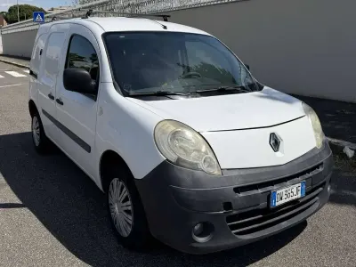 Usata Renault Kangoo 103 CV (75 kW) 2009 Bianco Station wagon