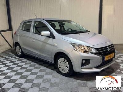 Usata Mitsubishi Space Star Invite 71 CV (52 kW) 2021 Grigio chiaro Berlina