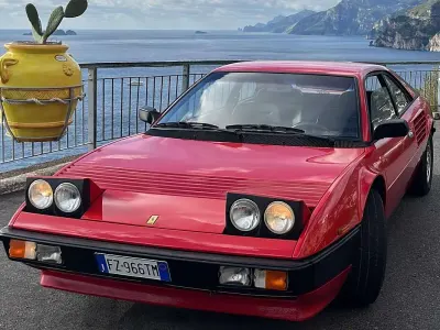 Usata Ferrari Mondial 239 CV (175 kW) 1985 Rosso Berlina