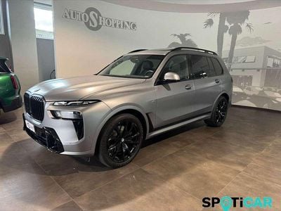 Usata BMW X7 M Sport 352 CV (258 kW) 2025 Grigio SUV