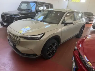 Usata Honda HR-V Elegance 107 CV (78 kW) 2023 Beige SUV