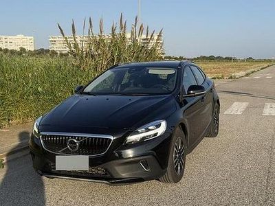 Usata Volvo V40 CC 120 CV (88 kW) 2018 Nero Station wagon