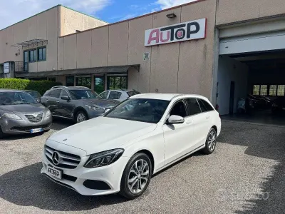 Usata Mercedes C200 Premium 136 CV (100 kW) 2017 Bianco Station wagon