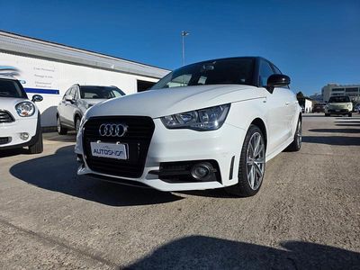 Usata Audi A1 Attraction 89 CV (65 kW) 2014 Bianco Utilitaria