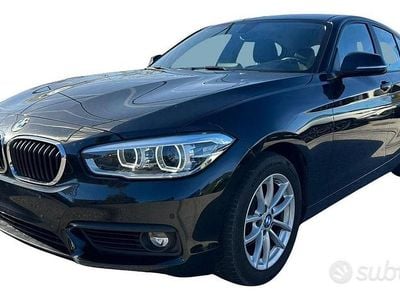 Usata BMW 118 Advantage 150 CV (110 kW) 2017 Nero Utilitaria