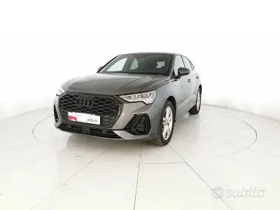 Usata Audi Q3 Sportback S-Line 190 CV (139 kW) 2024 Grigio SUV