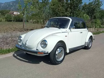 Usata VW Käfer 50 CV (36 kW) 1979 Bianco Cabrio