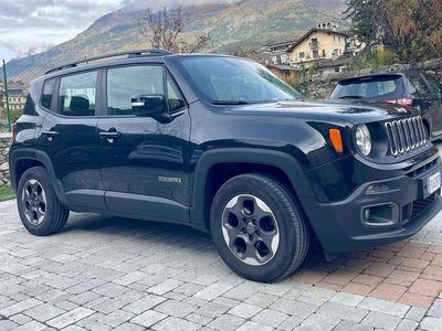 Usado Jeep Renegade Longitude 120 CV (88 kW) 2017 Negro SUV