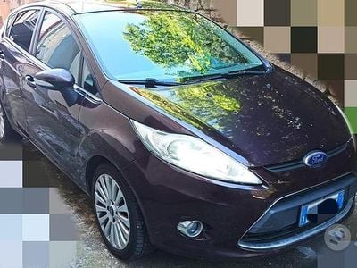 Usata Ford Fiesta 68 CV (50 kW) 2010 Utilitaria
