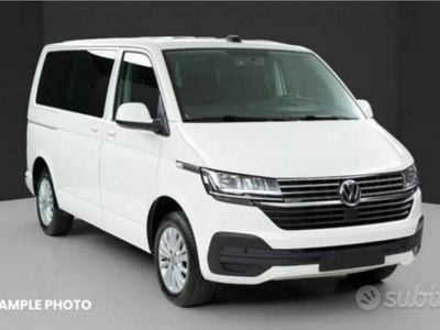 Usata VW Caravelle Trendline 150 CV (110 kW) 2023 Furgone