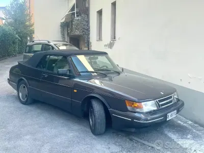 Usata Saab 900 Cabriolet 141 CV (103 kW) 1993 Viola Cabrio