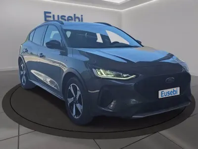 Usata Ford Focus Active 125 CV (91 kW) 2023 Grigio scuro Berlina