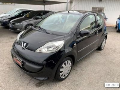 usata Peugeot 107 1.0 68CV 3p. Sweet Years