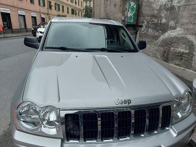 Usata Jeep Grand Cherokee Limited 218 CV (160 kW) 2006 Grigio SUV