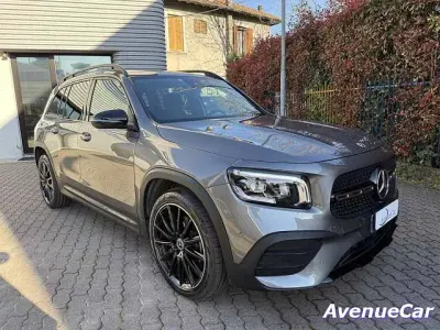 Usata Mercedes GLB200 Premium 150 CV (110 kW) 2023 Grigio / metallizzato SUV