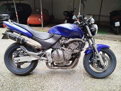 Usata Fiat Punto 80 CV (58 kW) 2002 Bianco Utilitaria