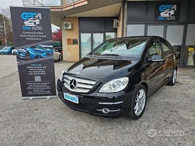 usata Mercedes B180 - 2010 - Automatica