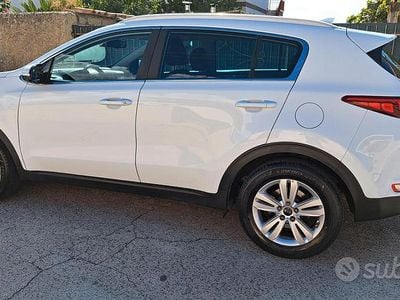 Usata Kia Sportage 116 CV (85 kW) 2018 Bianco SUV