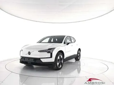 Nuova Volvo EX30 Single Motor Extended Range 200 kW (272 CV) 2025 Onyx black SUV