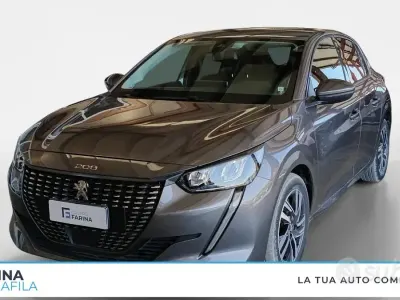 Usata Peugeot 208 Allure 101 CV (74 kW) 2021 Grigio Utilitaria