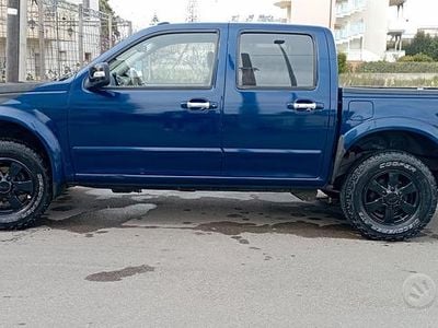 Usata Isuzu D-Max 134 CV (98 kW) 2006 Blu Pick-up