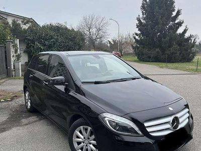Gebraucht Mercedes B180 Executive 109 PS (80 kW) 2014 Van / Kleinbus
