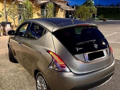 Usata Lancia Ypsilon Platinum 95 CV (69 kW) 2011 Utilitaria