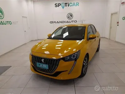 Usata Peugeot 208 Allure 101 CV (74 kW) 2021 Giallo Utilitaria