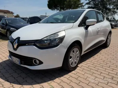 Usata Renault Clio IV 75 CV (55 kW) 2013 Bianco Berlina