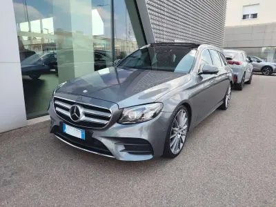Usata Mercedes E220 Premium Plus 194 CV (142 kW) 2016 Other Station wagon