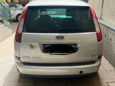 usata Ford C-MAX incidentata