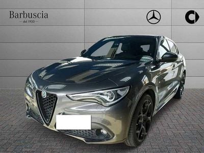 Begagnad Alfa Romeo Stelvio Veloce 210 HK (154 kW) 2022 Grå SUV