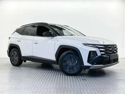 Nuova Hyundai Tucson 150 CV (110 kW) 2026 Serenity white pearl SUV