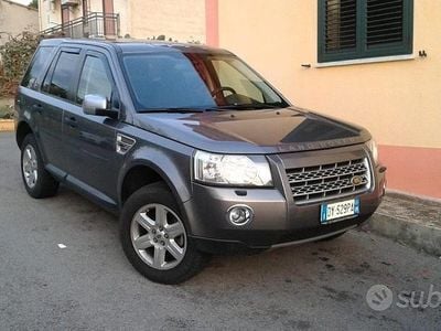 Usata Land Rover Freelander 2 190 CV (139 kW) 2010 Grigio SUV