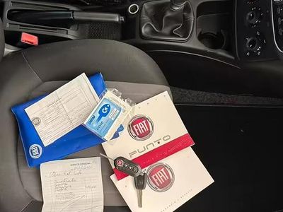 Usata Fiat Punto Lounge 70 CV (51 kW) 2017 Utilitaria