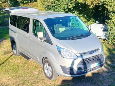 Usata Ford Tourneo Custom Titanium 131 CV (96 kW) 2017 Bronzo Furgone