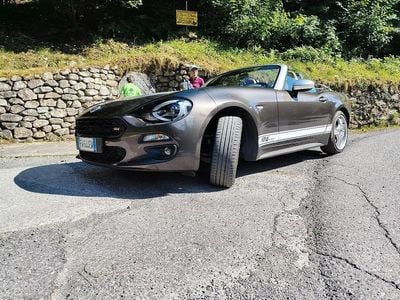 Usata Fiat 124 Spider 140 CV (102 kW) 2019 Bronzo Cabrio