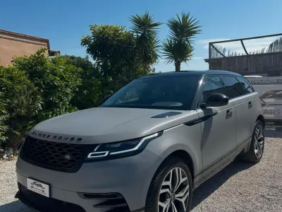 Usata Land Rover Range Rover Velar R-Dynamic 241 CV (177 kW) 2018 Grigio SUV