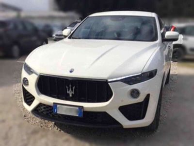 usata Maserati Levante V6 Diesel AWD *Optional per 12.60000 €*